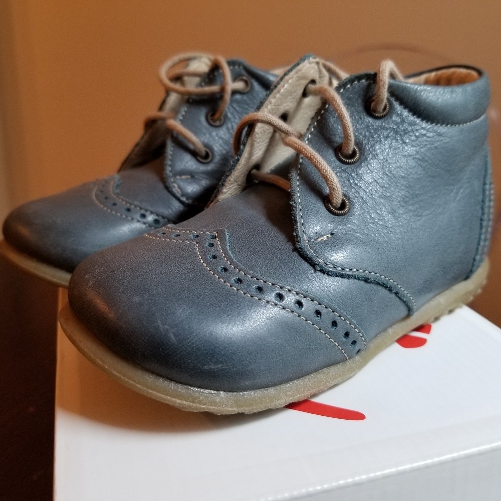 Emel shoes